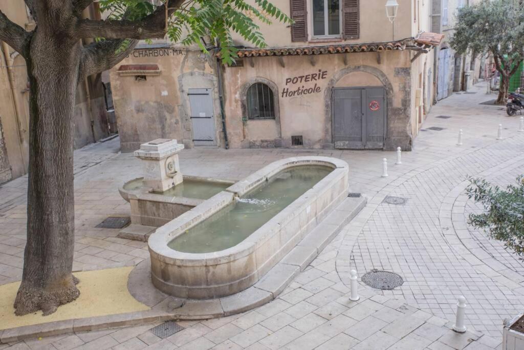 טולון Gregbnb - Centre Ancien - T2 Street Art - Wifi מראה חיצוני תמונה